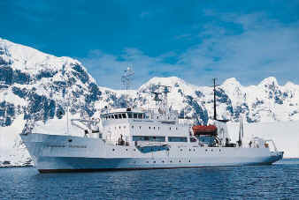 Join Scuba Center aboard the Molchanov and add Antarctica to your log book with this once in a lifetime diving adventure. The ´Professor Molchanov´ and the ´Professor Multanovskiy´ are modern and comfortable oceanographic research vessels. The vessels are strongly built of steel with an ice strengthened hull (ice-strengthened from the bow until about 1/4 of the ships length), perfect for polar seas. They have the Russian ice-class notation LU(1), which is identical with Lloyds Register 1D.