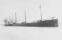 Madeira | Location: Gold Rock just north of Split Rock Lighthouse, Two Harbors, Minnesota | 436 ft steel hull ship that ran into Gold Rock during the storm on November 4, 1905. It now lies in 20 to 110 ft. of water. The Madeira is probably the most popular wreck dive in Minnesota. | Photo: Institute for Great Lakes Research, Bowling Green State Univeristy