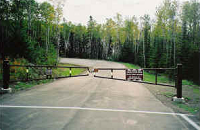 Gold Rock Point Parking entry gate. | Split Rock Lighthouse State Park | Scuba Center local dives