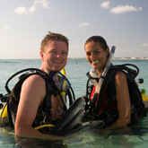 The PADI Scuba Review Course | Has it been a while since you�ve been scuba diving? Do you feel like your scuba skills and knowledge are a bit rusty? The Scuba Review Tune-up is just the refresher you need. It reacquaints you with diving so that you're back to feeling comfortable in the underwater world in less than a day. You go over scuba knowledge you learned during your initial training. Then, practice fundamental skills in a pool or a confined water area. | PADI Scuba Review in Minnesota