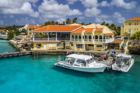 Buddy Dive Bonaire | Scuba Center group dive trip | Buddy Dive is one of the largest Bonaire dive resorts.